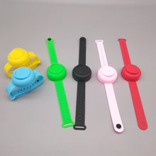 Load image into Gallery viewer, New-upgrade Wristband Dispenser Hand Washing Watch(15ml)