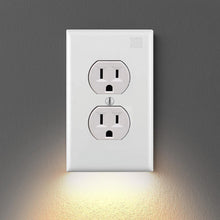 Load image into Gallery viewer, OUTLET WALL PLATE WITH LED NIGHT LIGHTS-NO BATTERIES OR WIRES [UL FCC CSA CERTIFIED] - BestBck