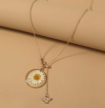 Load image into Gallery viewer, Daisy and Little Bee Pendant Necklace