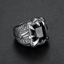 Load image into Gallery viewer, Men&#39;s Vintage Crystal Dragon Claw Ring