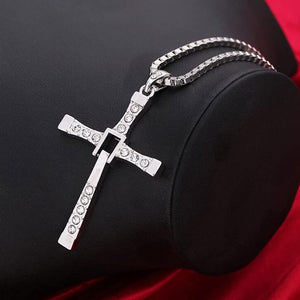 Men's Cross Pendant Necklace