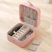 Load image into Gallery viewer, Small Travel Leather Jewelry Storage Box