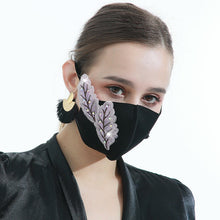 Load image into Gallery viewer, Reusable 3D Leaf Design Comfortable Face Mask