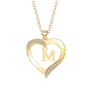 Personalized 26 Letter Female Heart Pendant Necklace