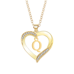 Personalized 26 Letter Female Heart Pendant Necklace